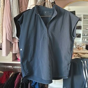 Figs scrubs set small top/petite medium bottom